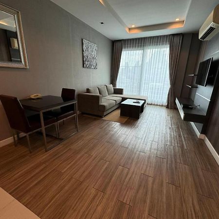 J Residence Thonglor 8 بانكوك المظهر الخارجي الصورة