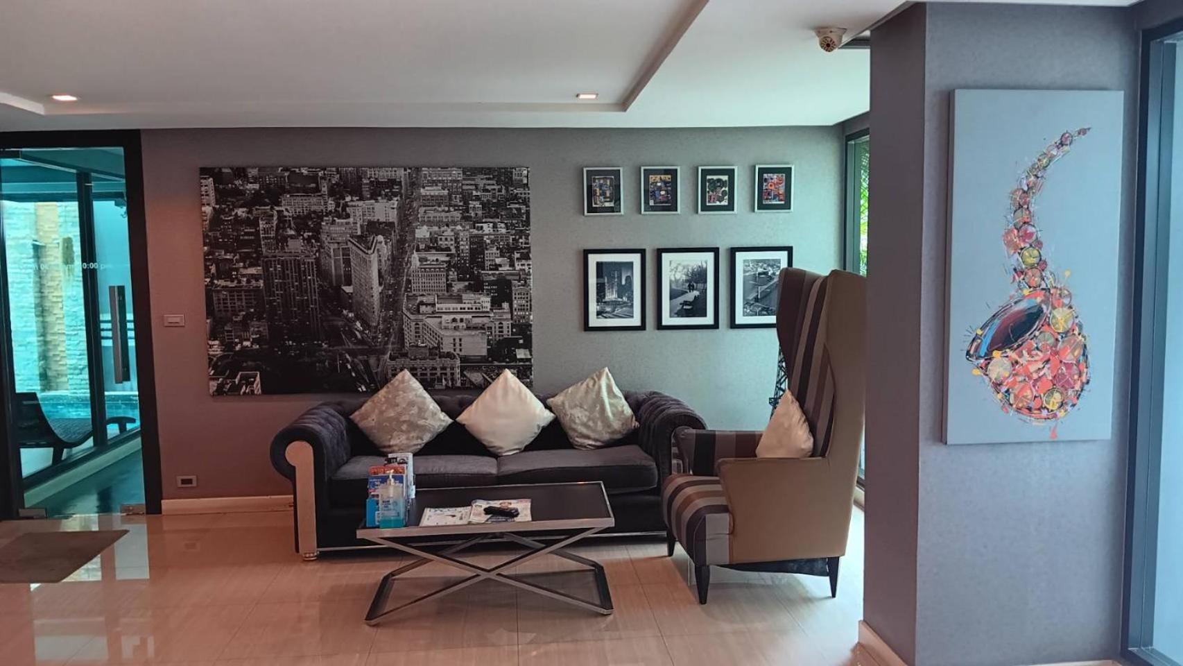 J Residence Thonglor 8 بانكوك المظهر الخارجي الصورة
